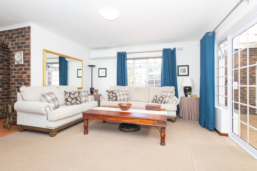 3 Bedroom Property for Sale in Flamingo Vlei Western Cape